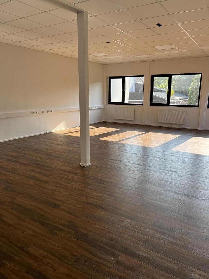 office to rent, 93 m², Marktstraße 14, Stadtallendorf, Hesse office to rent, 93 m², Marktstraße 14, Stadtallendorf, Hesse