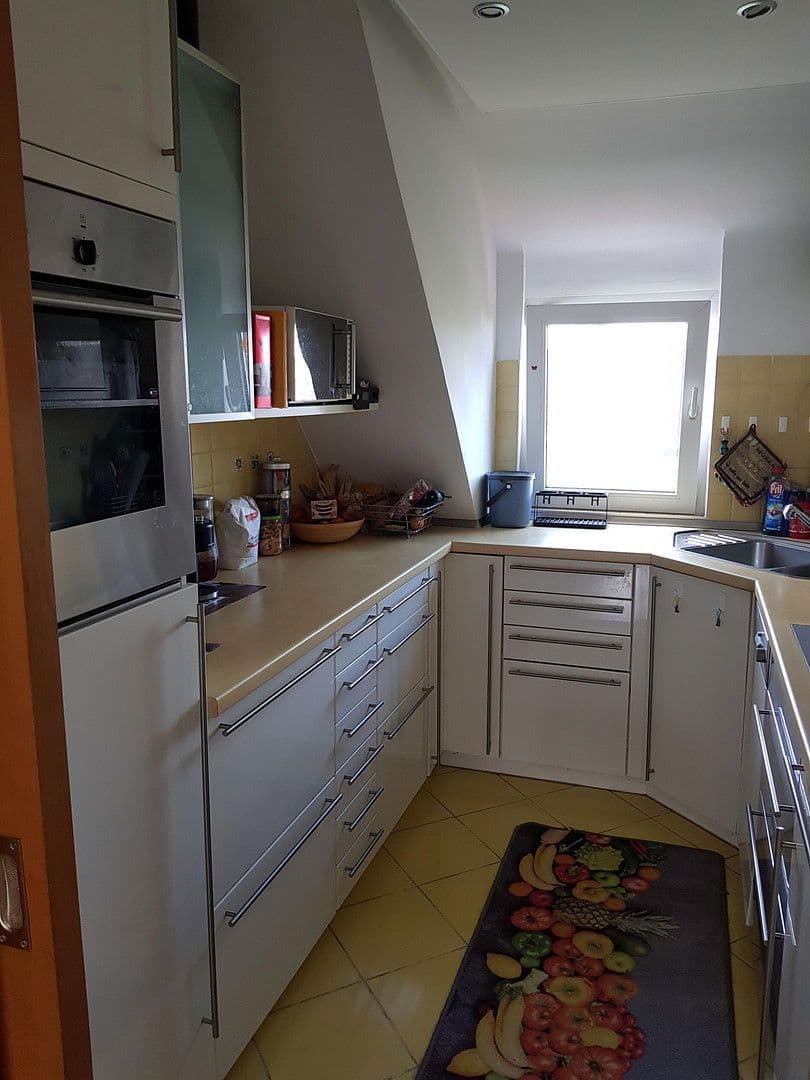 3 bedroom with open-plan kitchen flat for sale, 117 m², Stuttgart, Baden-Württemberg 3 bedroom with open-plan kitchen flat for sale, 117 m², Stuttgart, Baden-Württemberg