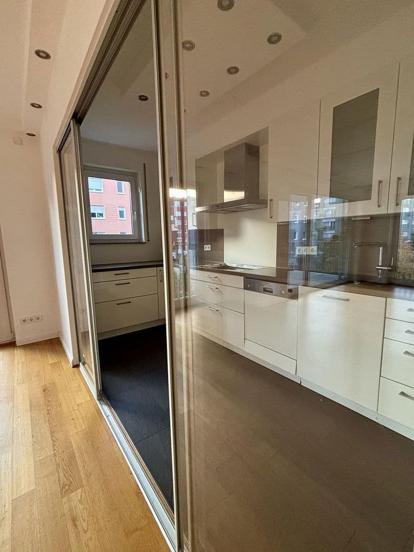 4 bedroom flat for sale, 111 m², Frankfurt am Main, Hesse 4 bedroom flat for sale, 111 m², Frankfurt am Main, Hesse