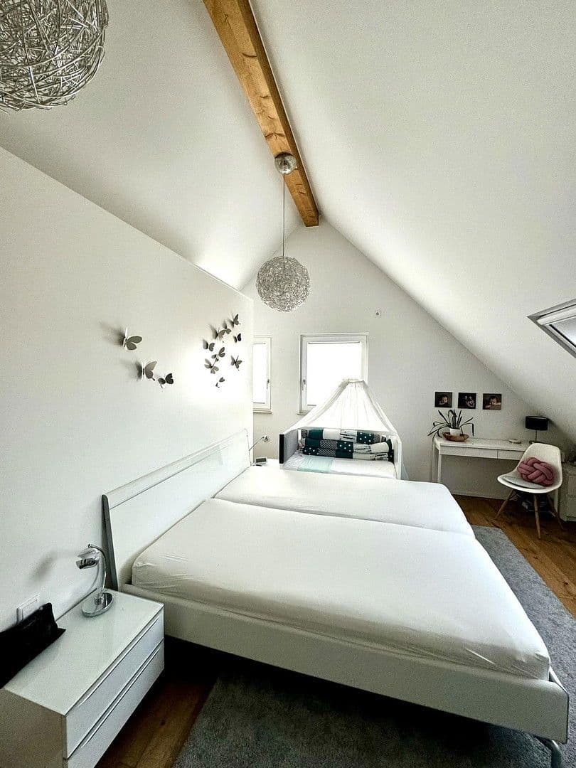 4 bedroom with open-plan kitchen flat for sale, 146 m², Kirchheim unter Teck, Baden-Württemberg 4 bedroom with open-plan kitchen flat for sale, 146 m², Kirchheim unter Teck, Baden-Württemberg