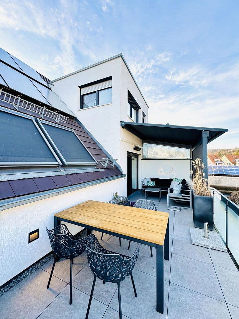 4 bedroom with open-plan kitchen flat for sale, 146 m², Kirchheim unter Teck, Baden-Württemberg 4 bedroom with open-plan kitchen flat for sale, 146 m², Kirchheim unter Teck, Baden-Württemberg