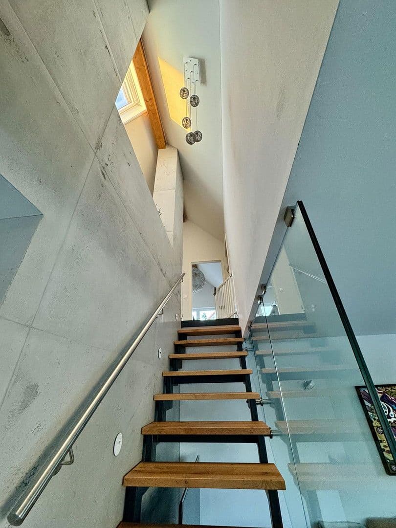 4 bedroom with open-plan kitchen flat for sale, 146 m², Kirchheim unter Teck, Baden-Württemberg 4 bedroom with open-plan kitchen flat for sale, 146 m², Kirchheim unter Teck, Baden-Württemberg