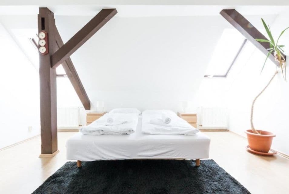 1 bedroom with open-plan kitchen flat to rent, 87 m², Holandská, Prague, Prague 1 bedroom with open-plan kitchen flat to rent, 87 m², Holandská, Prague, Prague