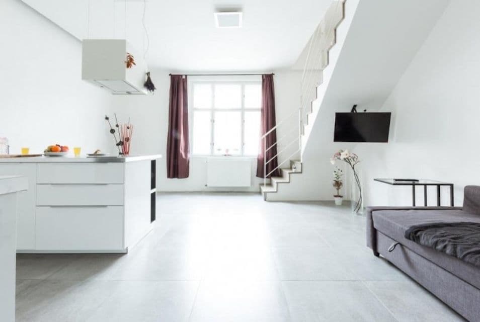 1 bedroom with open-plan kitchen flat to rent, 87 m², Holandská, Prague, Prague 1 bedroom with open-plan kitchen flat to rent, 87 m², Holandská, Prague, Prague