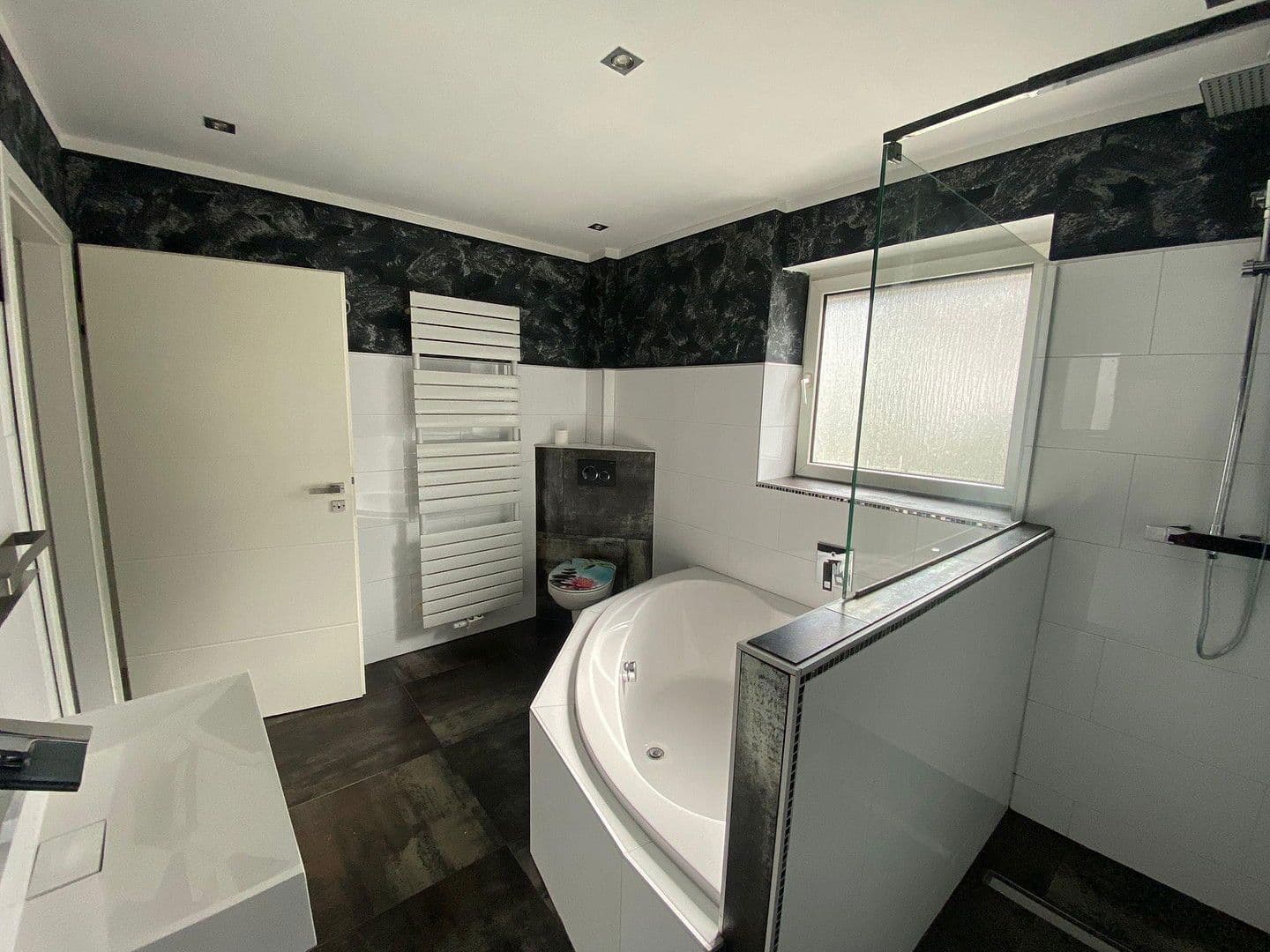 2 bedroom flat to rent, 80 m², Am Stollen 24, Kaiserslautern, Rhineland-Palatinate 2 bedroom flat to rent, 80 m², Am Stollen 24, Kaiserslautern, Rhineland-Palatinate