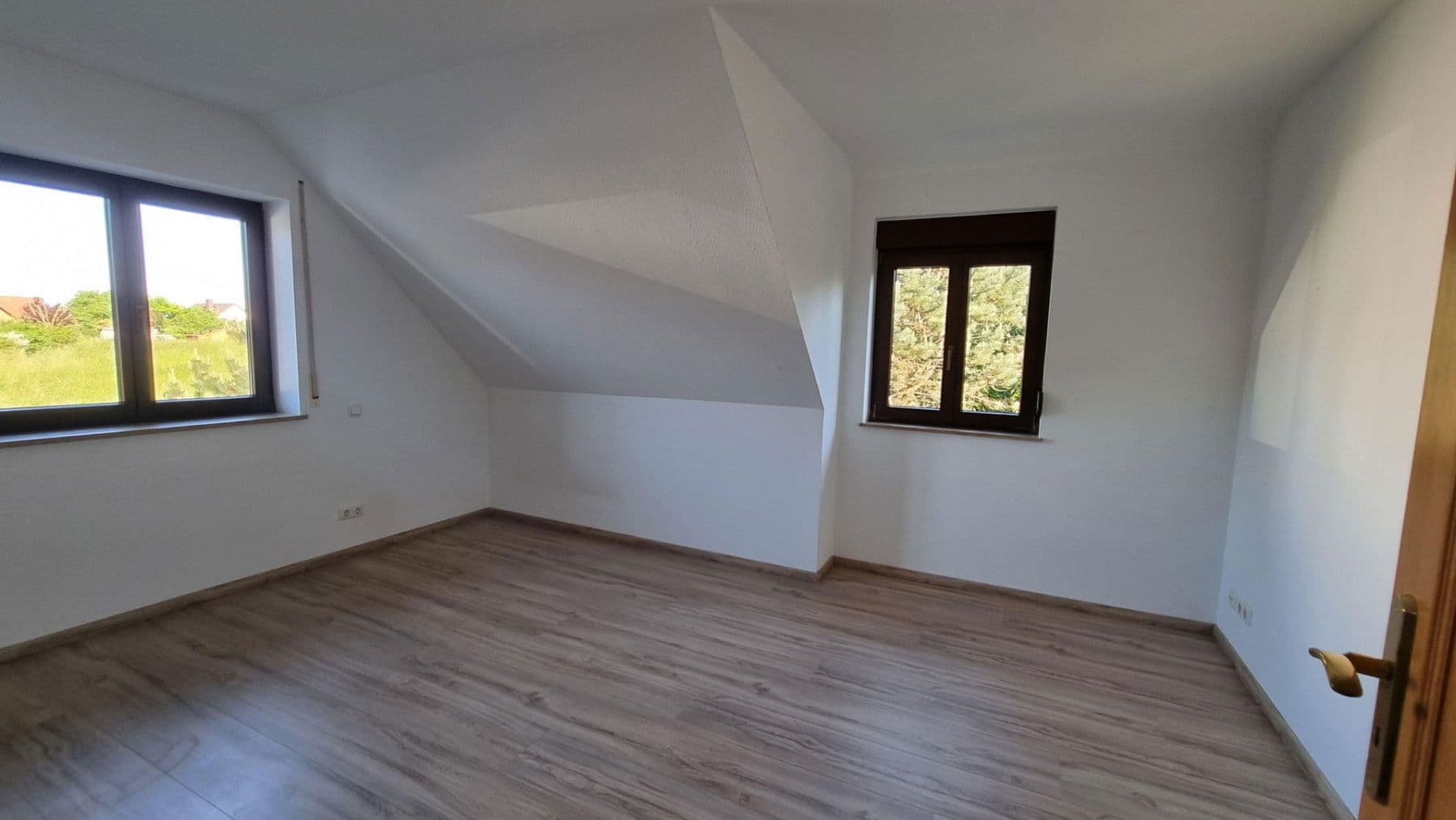 4 bedroom flat to rent, 121 m², Heroldsbach, Bavaria 4 bedroom flat to rent, 121 m², Heroldsbach, Bavaria