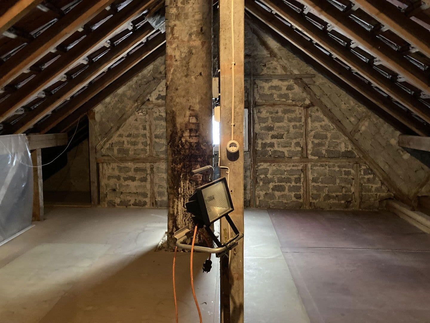 house for sale, 196 m², Erkenbrechtsweiler, Baden-Württemberg house for sale, 196 m², Erkenbrechtsweiler, Baden-Württemberg