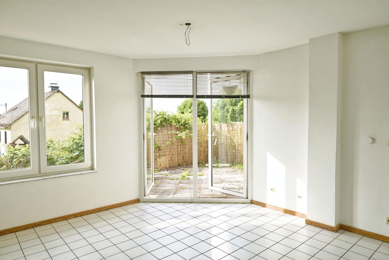 house for sale, 107 m², Mehren, Rhineland-Palatinate house for sale, 107 m², Mehren, Rhineland-Palatinate