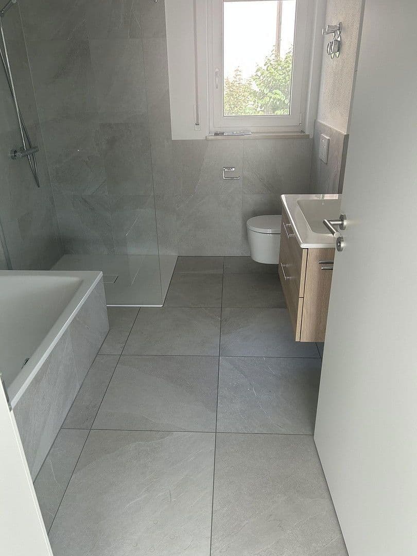 5 bedroom flat to rent, 130 m², Lindhofstr. 43b, Eggenfelden, Bavaria 5 bedroom flat to rent, 130 m², Lindhofstr. 43b, Eggenfelden, Bavaria