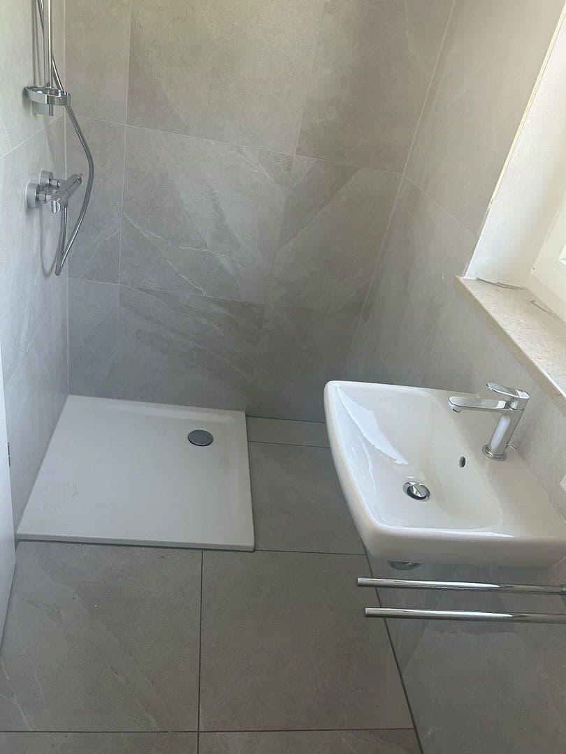 5 bedroom flat to rent, 130 m², Lindhofstr. 43b, Eggenfelden, Bavaria 5 bedroom flat to rent, 130 m², Lindhofstr. 43b, Eggenfelden, Bavaria