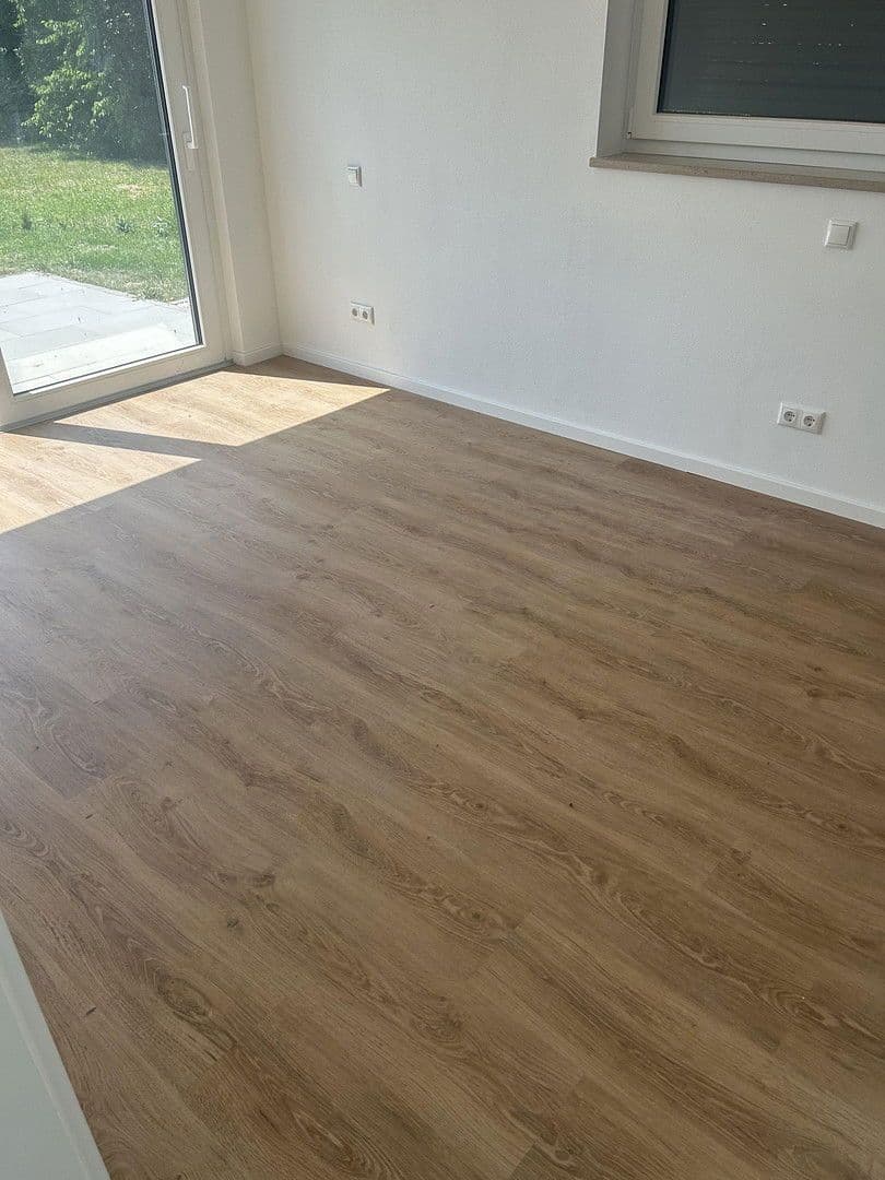 5 bedroom flat to rent, 130 m², Lindhofstr. 43b, Eggenfelden, Bavaria 5 bedroom flat to rent, 130 m², Lindhofstr. 43b, Eggenfelden, Bavaria