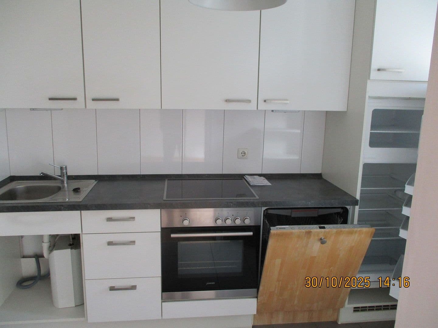 1 bedroom with open-plan kitchen flat to rent, 52 m², Heinickestr. 38, Essen, North Rhine-Westphalia 1 bedroom with open-plan kitchen flat to rent, 52 m², Heinickestr. 38, Essen, North Rhine-Westphalia