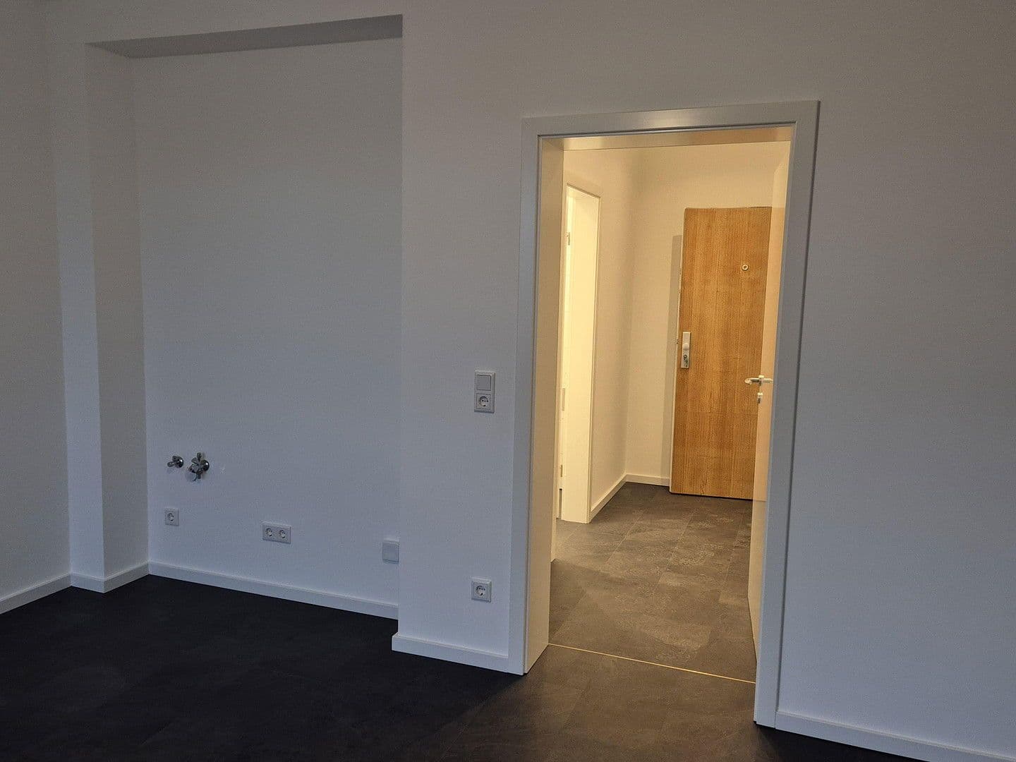 1 bedroom flat to rent, 30 m², Düsseldorf, North Rhine-Westphalia 1 bedroom flat to rent, 30 m², Düsseldorf, North Rhine-Westphalia