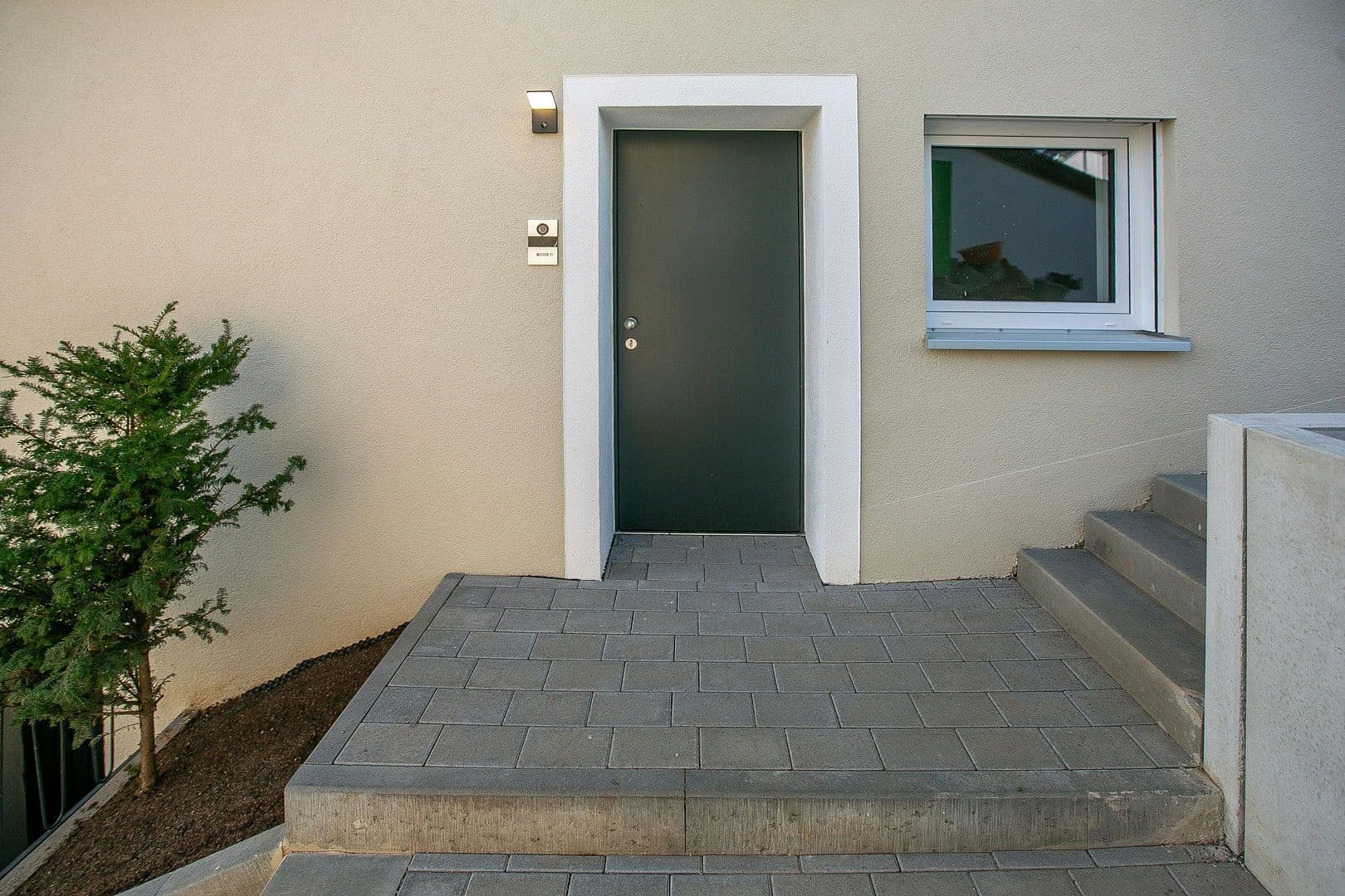 1 bedroom with open-plan kitchen flat to rent, 79 m², Esslingen am Neckar, Baden-Württemberg 1 bedroom with open-plan kitchen flat to rent, 79 m², Esslingen am Neckar, Baden-Württemberg