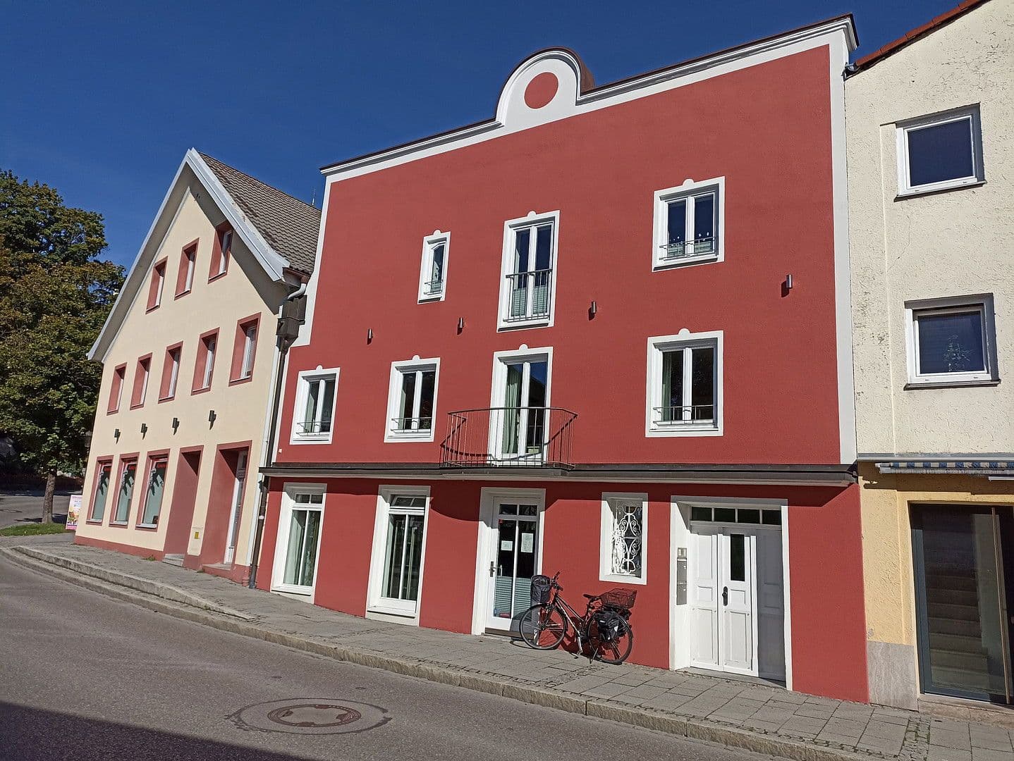 2 bedroom with open-plan kitchen flat to rent, 107 m², Kirchzeile 30, Bad Aibling, Bavaria 2 bedroom with open-plan kitchen flat to rent, 107 m², Kirchzeile 30, Bad Aibling, Bavaria
