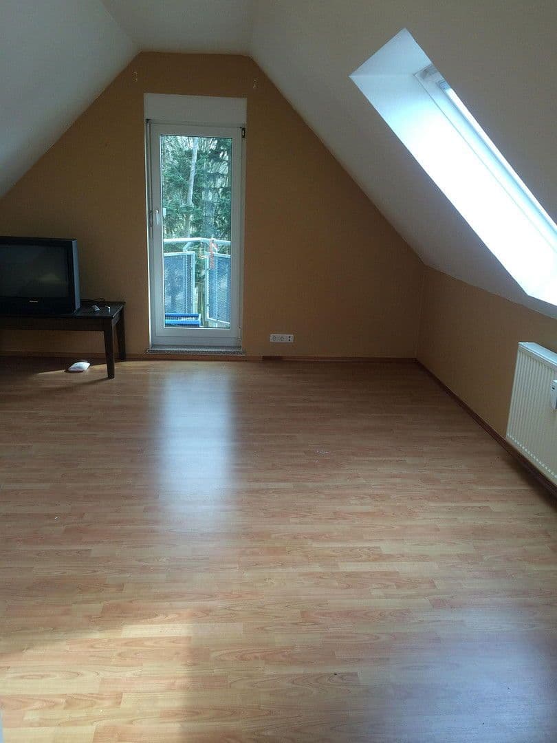 2 bedroom with open-plan kitchen flat to rent, 92 m², Festplatzstrasse 9a, Hattersheim am Main, Hesse 2 bedroom with open-plan kitchen flat to rent, 92 m², Festplatzstrasse 9a, Hattersheim am Main, Hesse