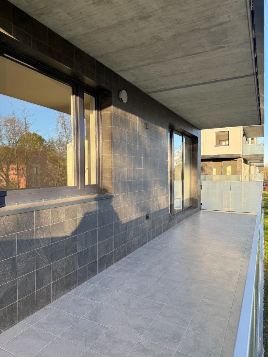 1 bedroom with open-plan kitchen flat to rent, 52 m², Čakovická, Prague, Prague 1 bedroom with open-plan kitchen flat to rent, 52 m², Čakovická, Prague, Prague