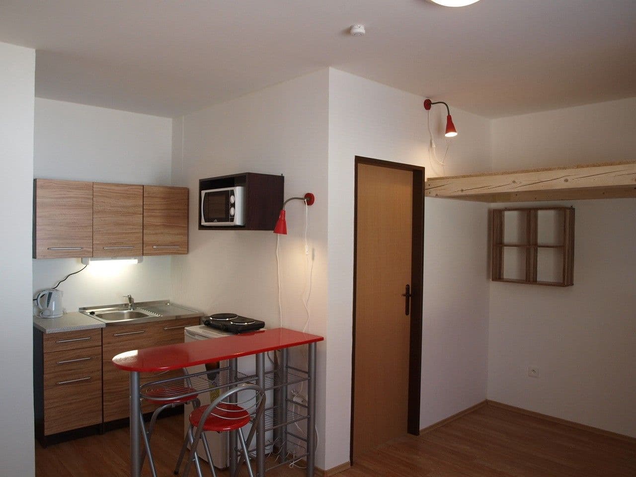 Studio flat to rent, 25 m², Ořechová, Rebešovice, Jihomoravský Region Studio flat to rent, 25 m², Ořechová, Rebešovice, Jihomoravský Region