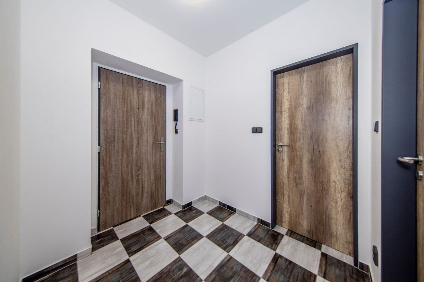 Studio flat to rent, 49 m², U Plynárny, Prague, Prague Studio flat to rent, 49 m², U Plynárny, Prague, Prague