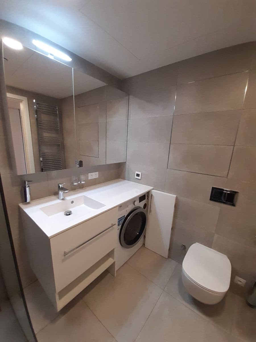 Studio flat to rent, 31 m², Mukařovského, Prague, Prague Studio flat to rent, 31 m², Mukařovského, Prague, Prague