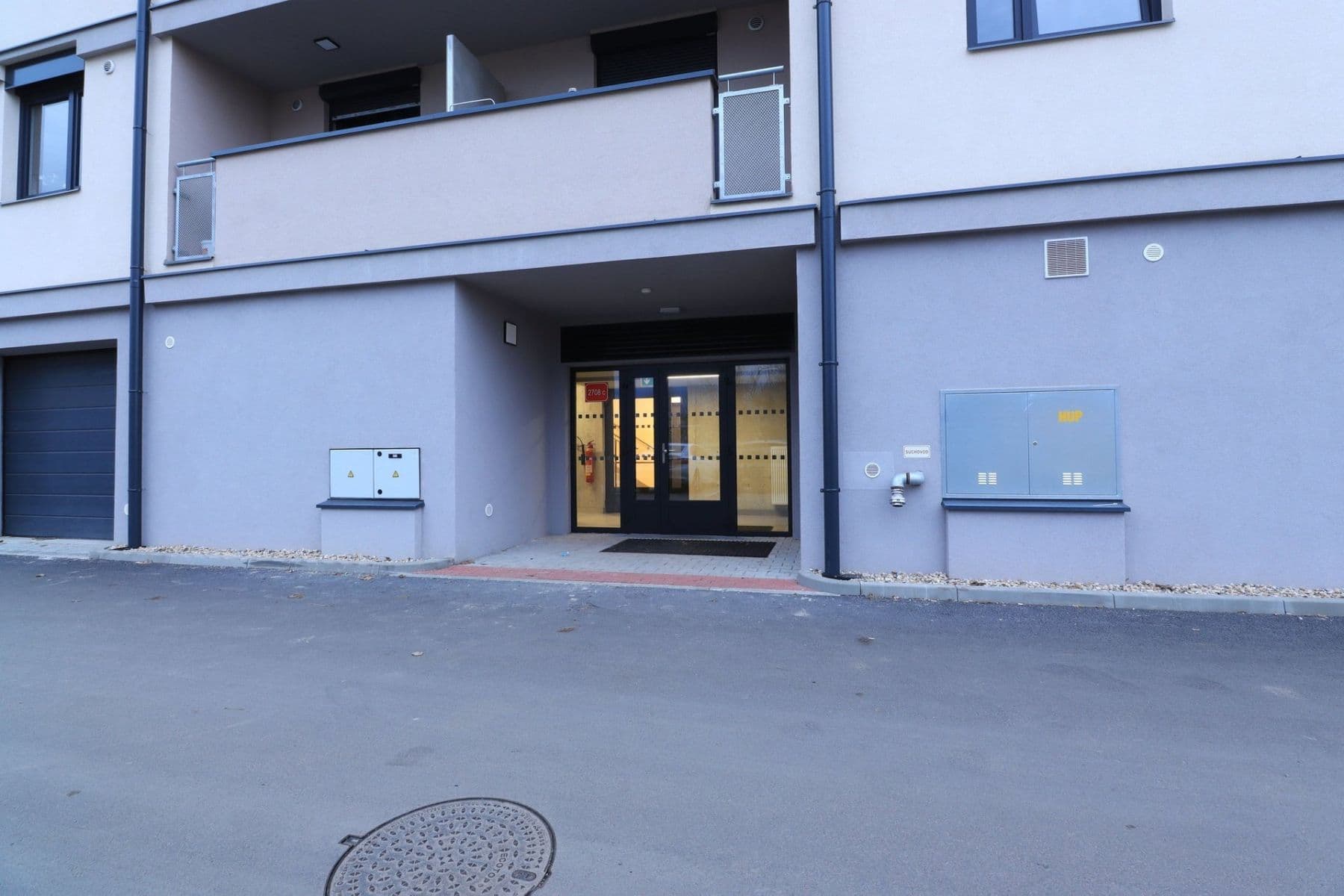 Studio flat to rent, 25 m², Augustina Lukeše, Brandýs nad Labem-Stará Boleslav, Středočeský Region Studio flat to rent, 25 m², Augustina Lukeše, Brandýs nad Labem-Stará Boleslav, Středočeský Region