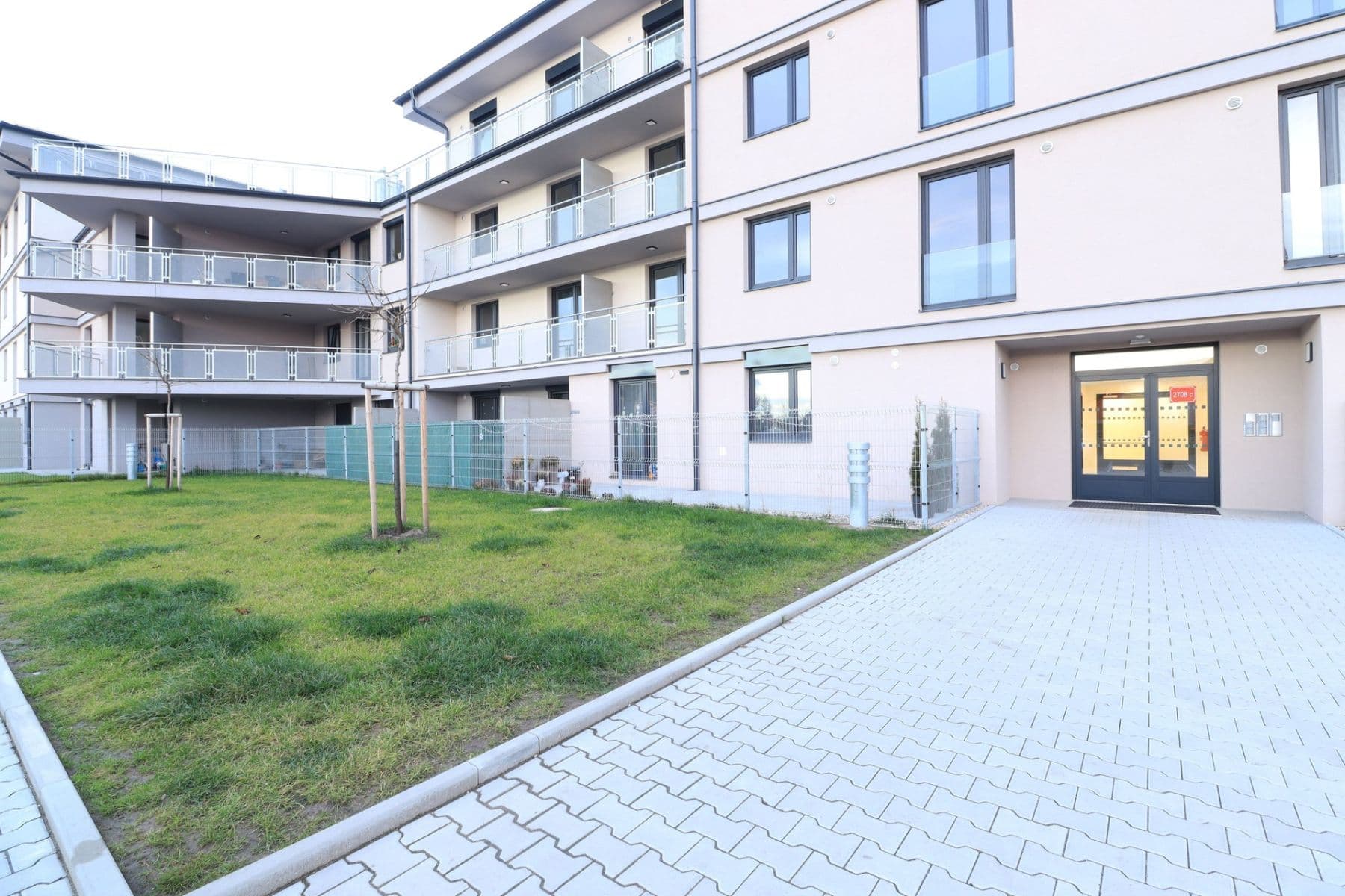 Studio flat to rent, 25 m², Augustina Lukeše, Brandýs nad Labem-Stará Boleslav, Středočeský Region Studio flat to rent, 25 m², Augustina Lukeše, Brandýs nad Labem-Stará Boleslav, Středočeský Region