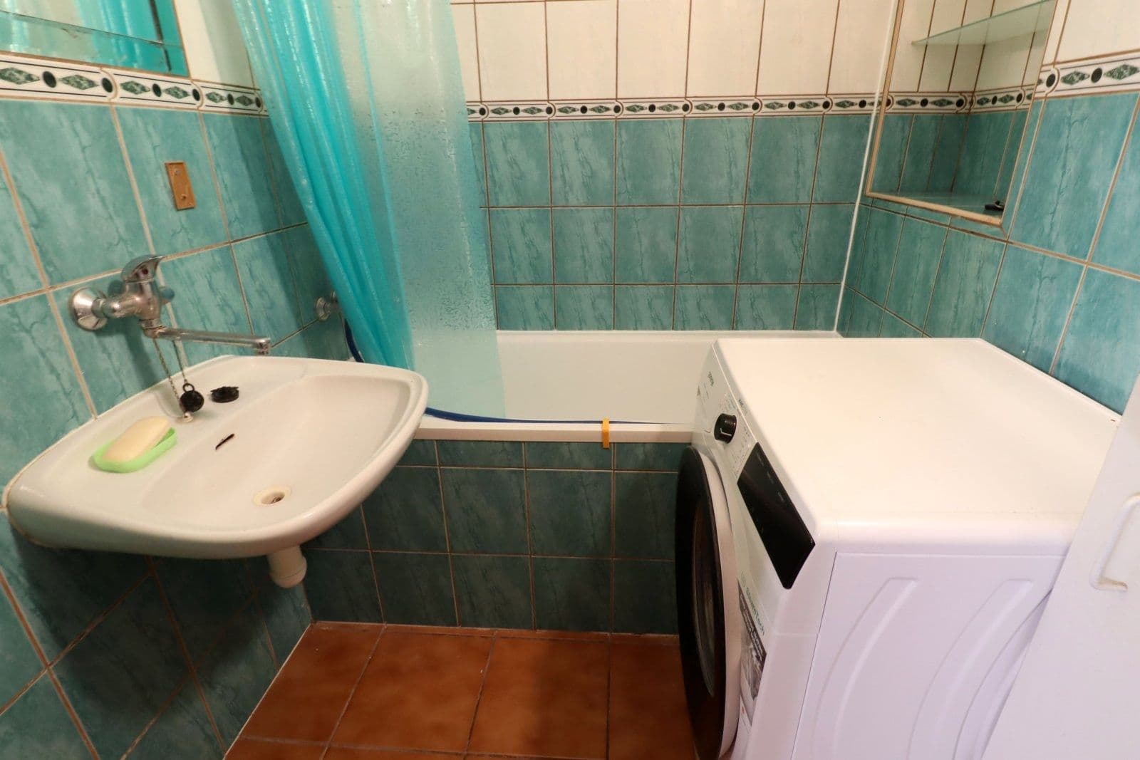 2 bedroom with open-plan kitchen flat to rent, 53 m², Lodžská, Prague, Prague 2 bedroom with open-plan kitchen flat to rent, 53 m², Lodžská, Prague, Prague