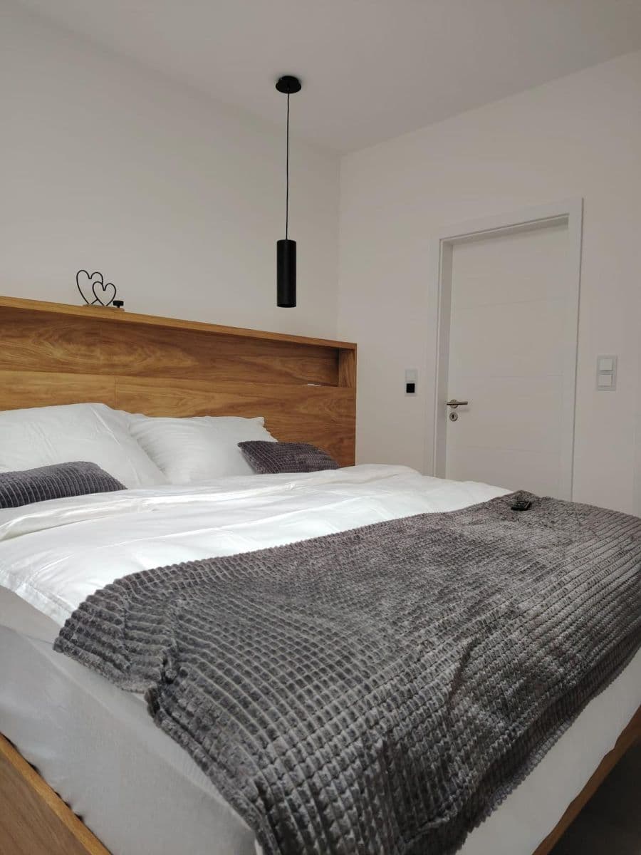 1 bedroom with open-plan kitchen flat to rent, 49 m², Dlouhá, Olomouc, Olomoucký Region 1 bedroom with open-plan kitchen flat to rent, 49 m², Dlouhá, Olomouc, Olomoucký Region