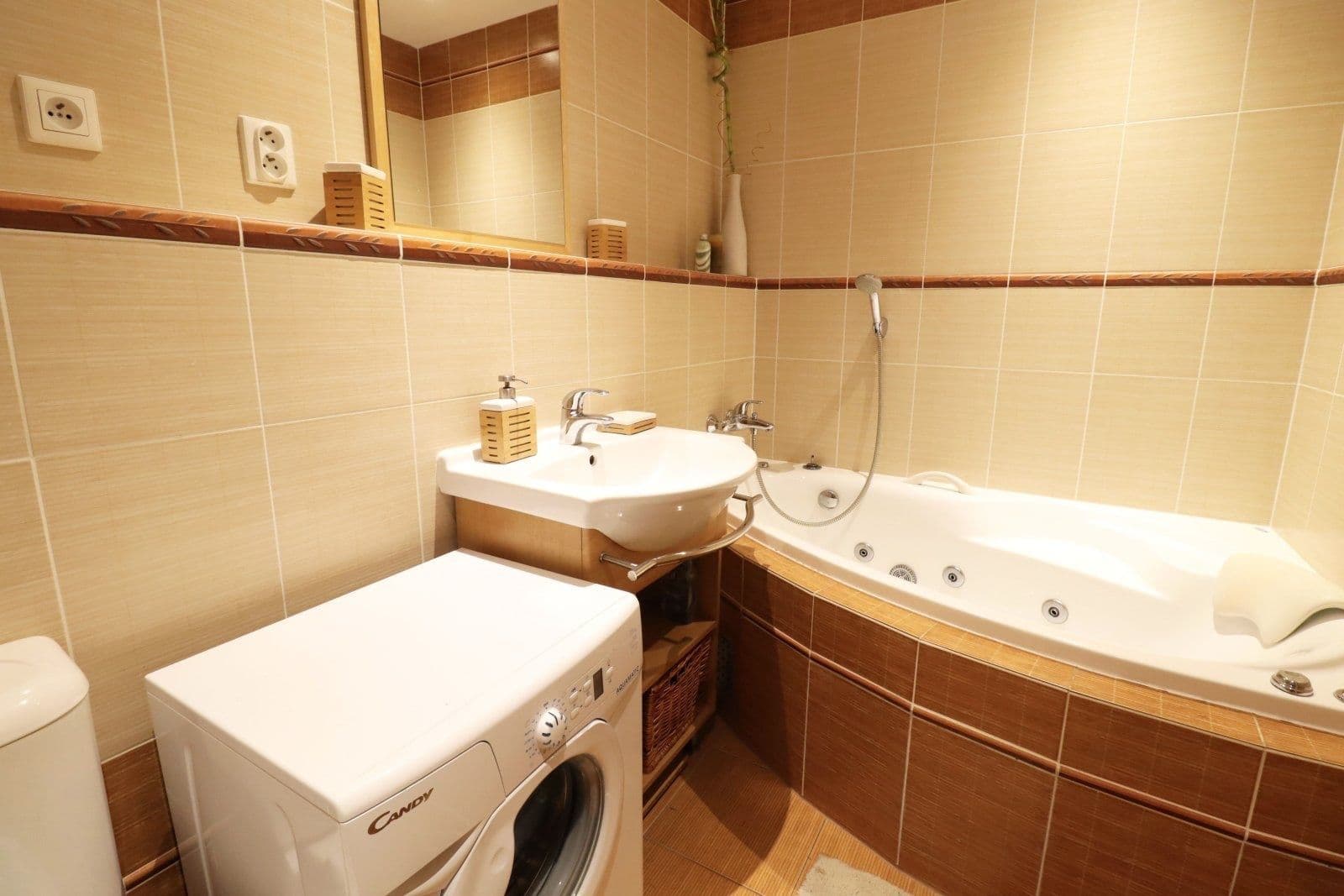 Studio flat to rent, 33 m², Sicherova, Prague, Prague Studio flat to rent, 33 m², Sicherova, Prague, Prague