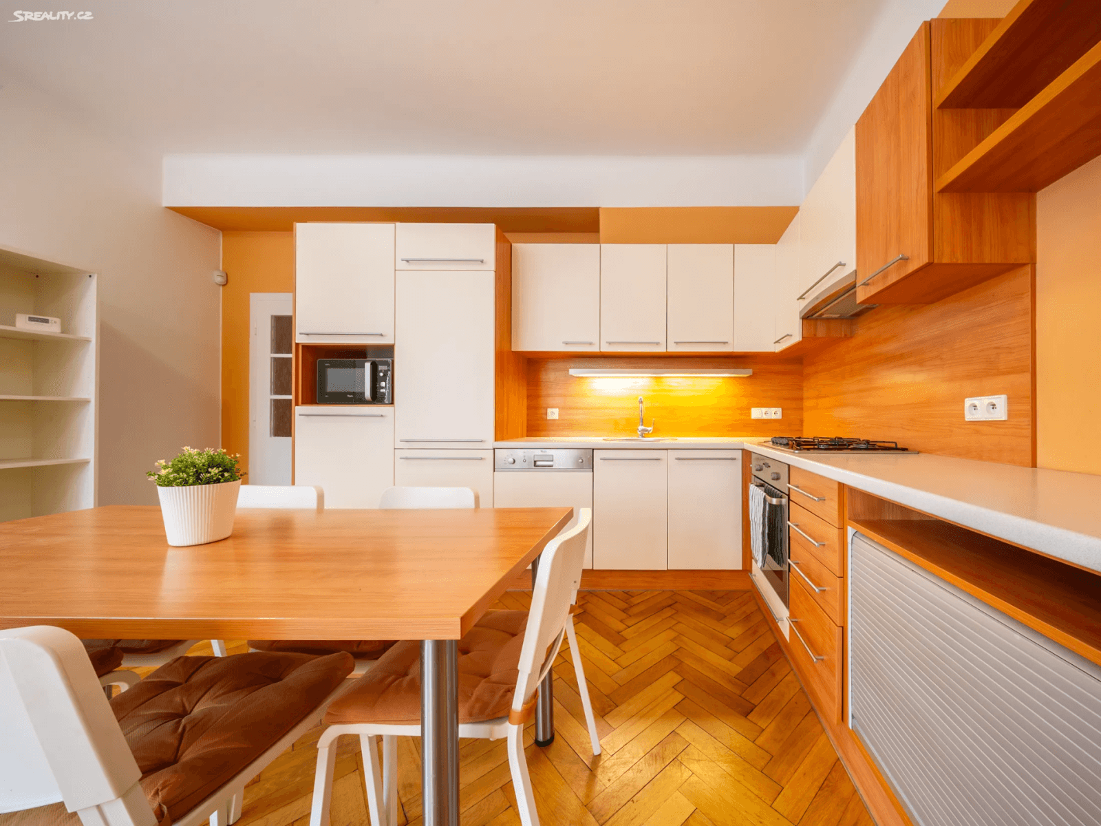 1 bedroom with open-plan kitchen flat to rent, 67 m², Havlišova, Brno, Jihomoravský Region 1 bedroom with open-plan kitchen flat to rent, 67 m², Havlišova, Brno, Jihomoravský Region