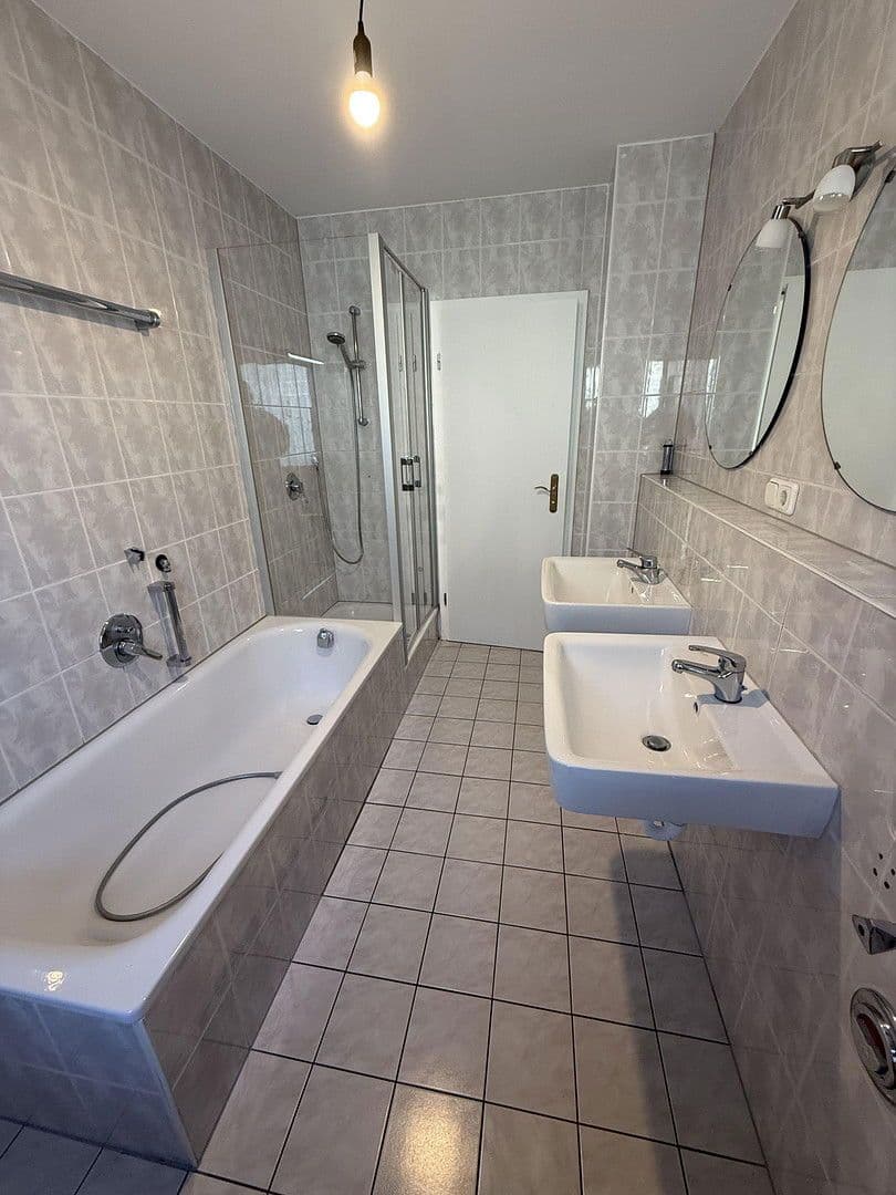 4 bedroom flat to rent, 97 m², Tauberbischofsheim, Baden-Württemberg 4 bedroom flat to rent, 97 m², Tauberbischofsheim, Baden-Württemberg