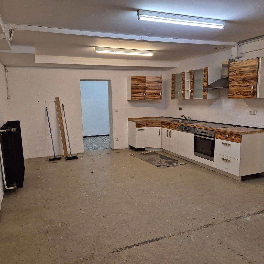 office to rent, 546 m², Dönhoffstr. 32, Leverkusen, North Rhine-Westphalia office to rent, 546 m², Dönhoffstr. 32, Leverkusen, North Rhine-Westphalia