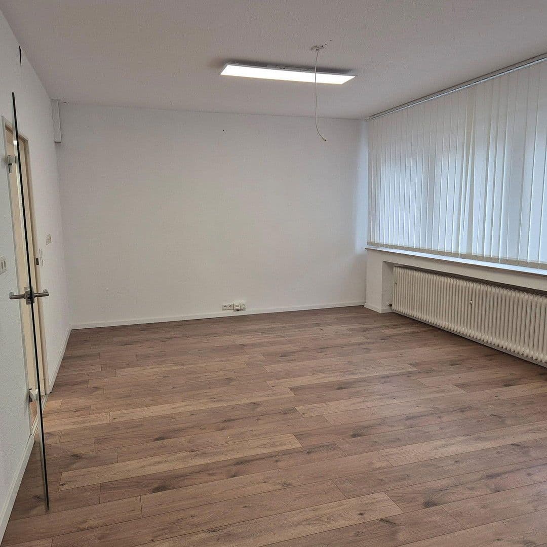 office to rent, 546 m², Dönhoffstr. 32, Leverkusen, North Rhine-Westphalia office to rent, 546 m², Dönhoffstr. 32, Leverkusen, North Rhine-Westphalia