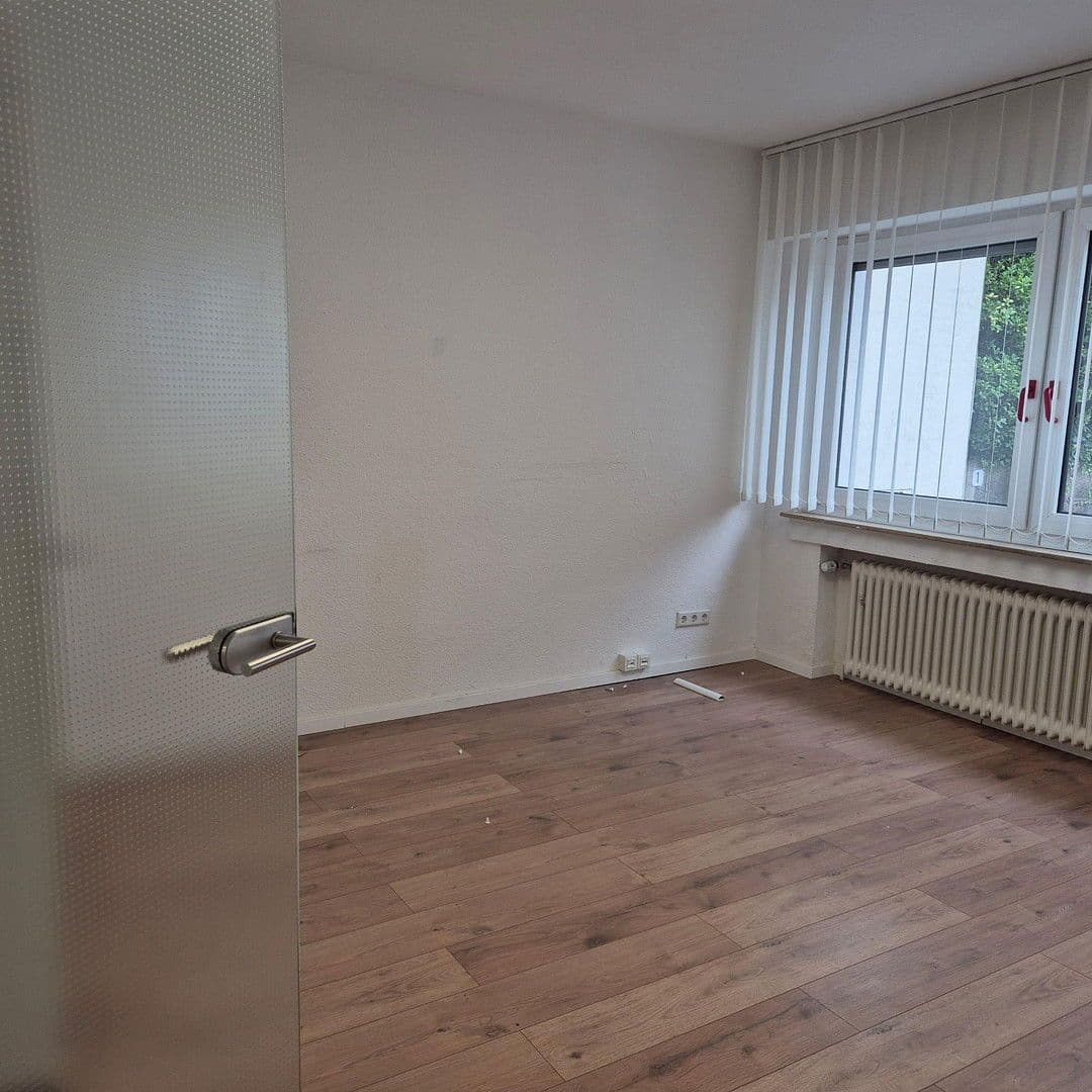 office to rent, 546 m², Dönhoffstr. 32, Leverkusen, North Rhine-Westphalia office to rent, 546 m², Dönhoffstr. 32, Leverkusen, North Rhine-Westphalia