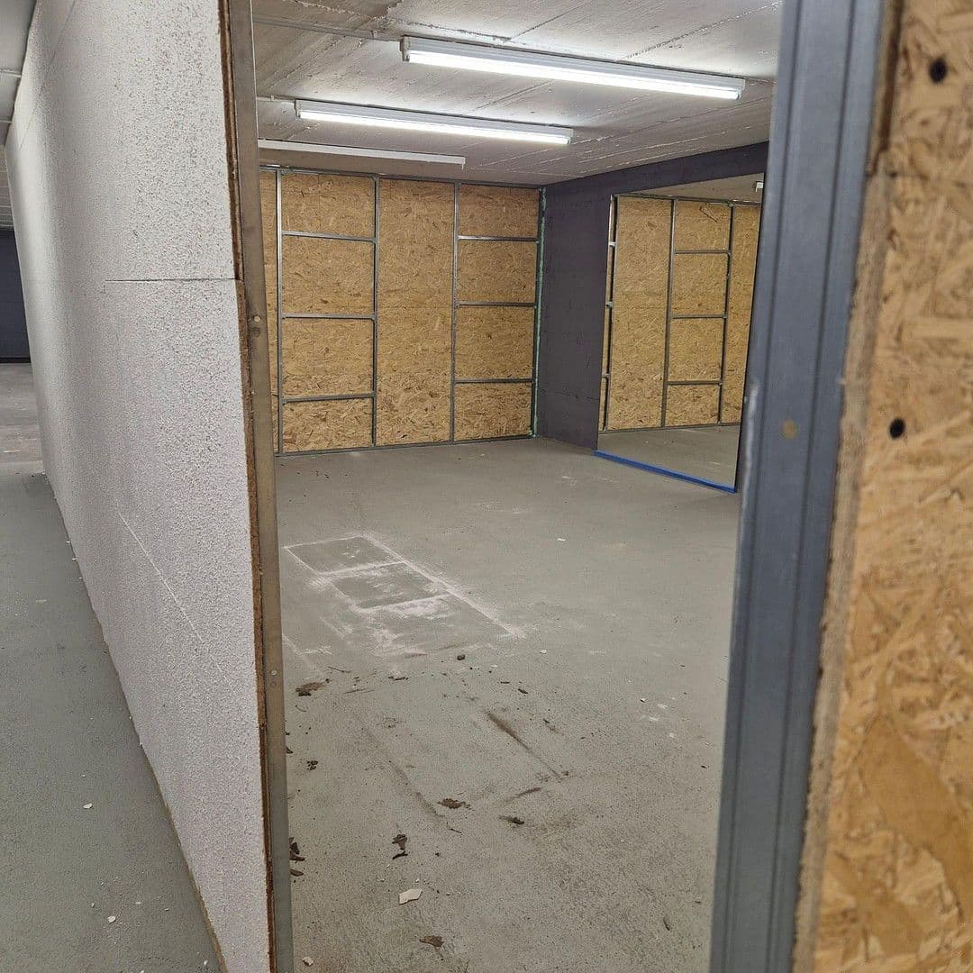 office to rent, 546 m², Dönhoffstr. 32, Leverkusen, North Rhine-Westphalia office to rent, 546 m², Dönhoffstr. 32, Leverkusen, North Rhine-Westphalia