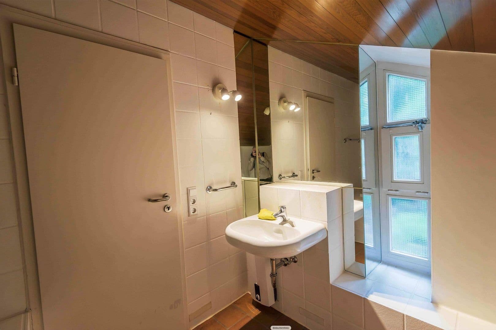 house to rent, 100 m², Mörsenbroicher Weg 114a, Düsseldorf, North Rhine-Westphalia house to rent, 100 m², Mörsenbroicher Weg 114a, Düsseldorf, North Rhine-Westphalia