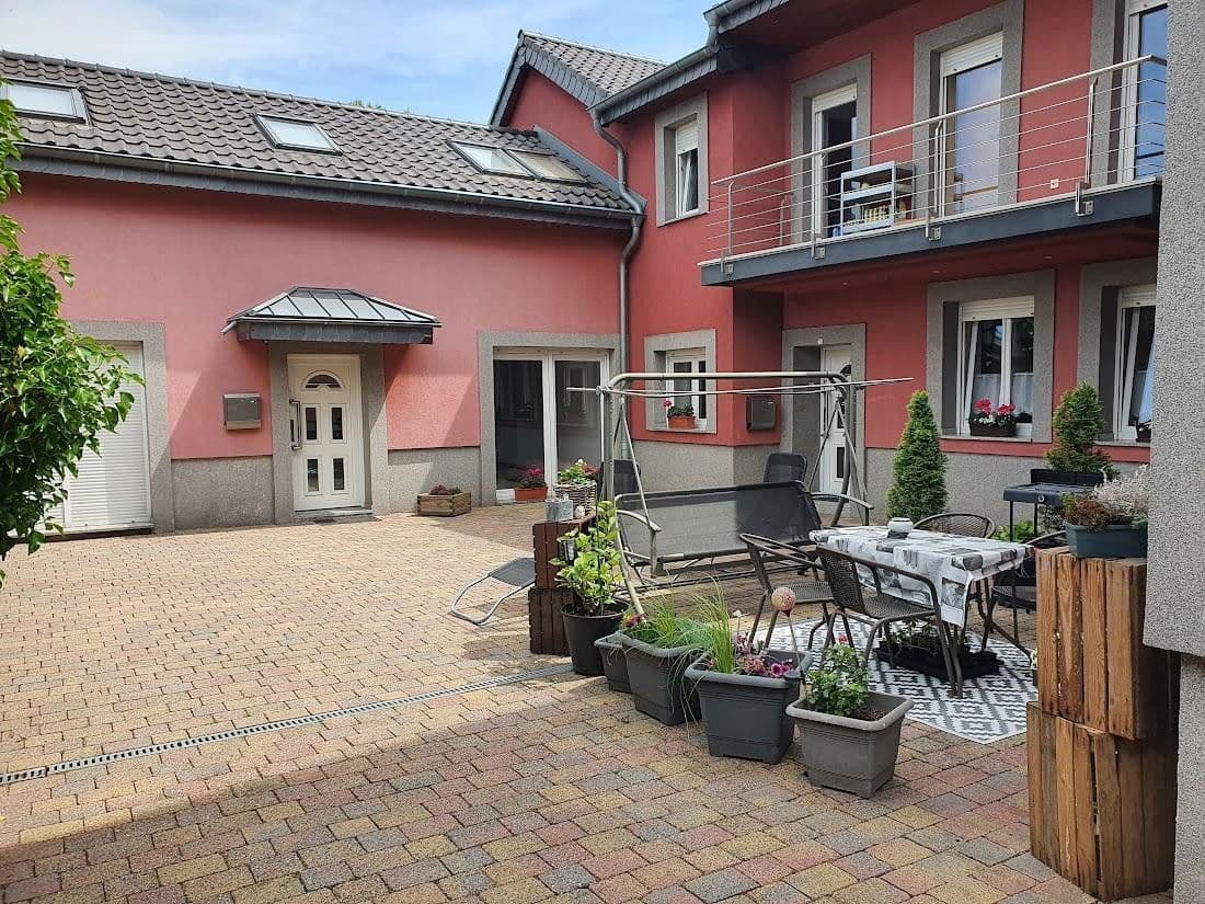 house for sale, 335 m², Vinkratherstr. 22, Grefrath, North Rhine-Westphalia house for sale, 335 m², Vinkratherstr. 22, Grefrath, North Rhine-Westphalia