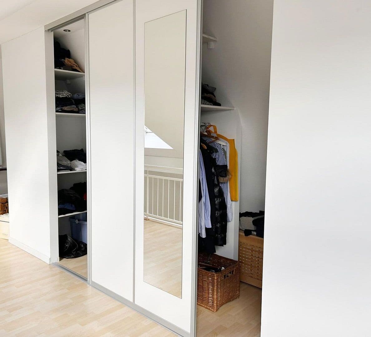 1 bedroom with open-plan kitchen flat to rent, 101 m², Stuttgart, Baden-Württemberg 1 bedroom with open-plan kitchen flat to rent, 101 m², Stuttgart, Baden-Württemberg