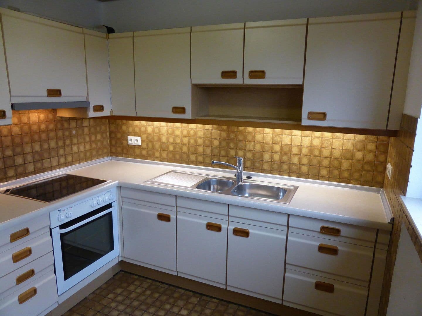 2 bedroom with open-plan kitchen flat for sale, 89 m², Biberach an der Riß, Baden-Württemberg 2 bedroom with open-plan kitchen flat for sale, 89 m², Biberach an der Riß, Baden-Württemberg