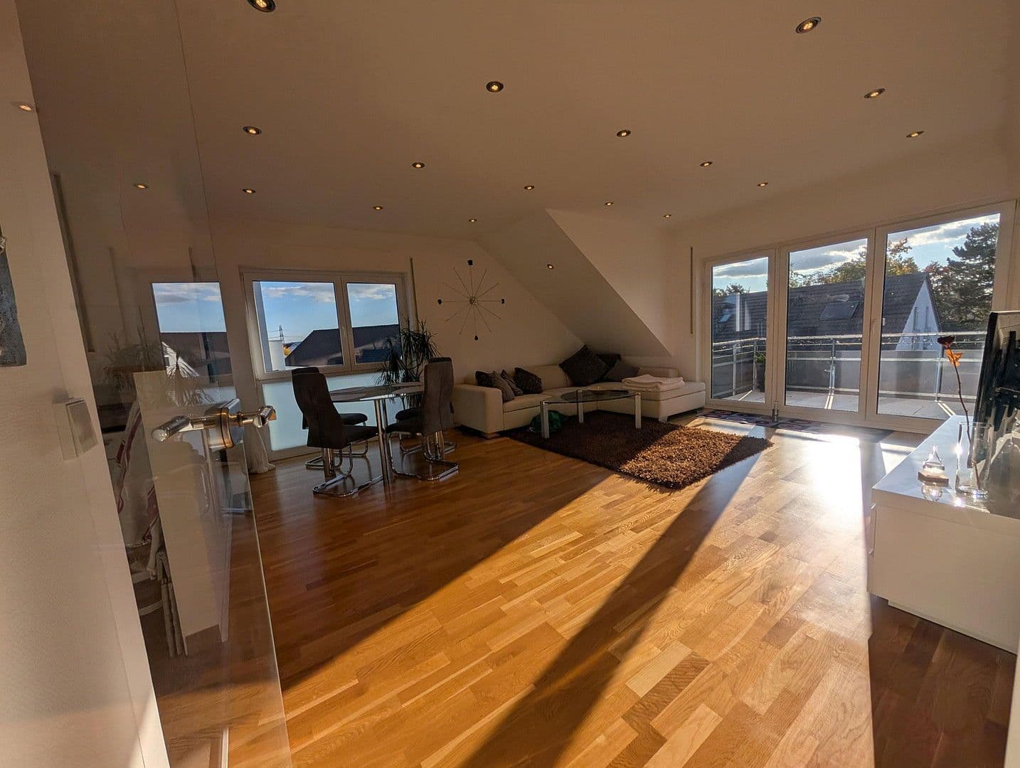 2 bedroom with open-plan kitchen flat to rent, 83 m², Bad Friedrichshall, Baden-Württemberg 2 bedroom with open-plan kitchen flat to rent, 83 m², Bad Friedrichshall, Baden-Württemberg