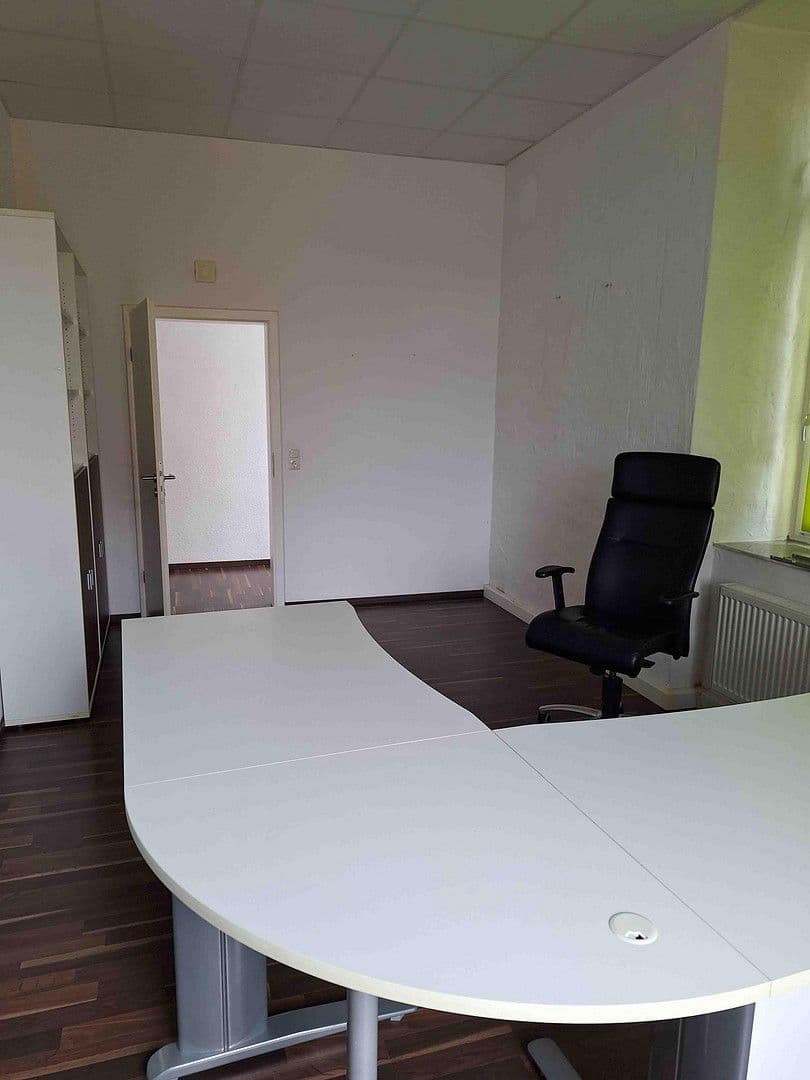 office to rent, 124 m², Hauptstr. 21, Idstein, Hesse office to rent, 124 m², Hauptstr. 21, Idstein, Hesse