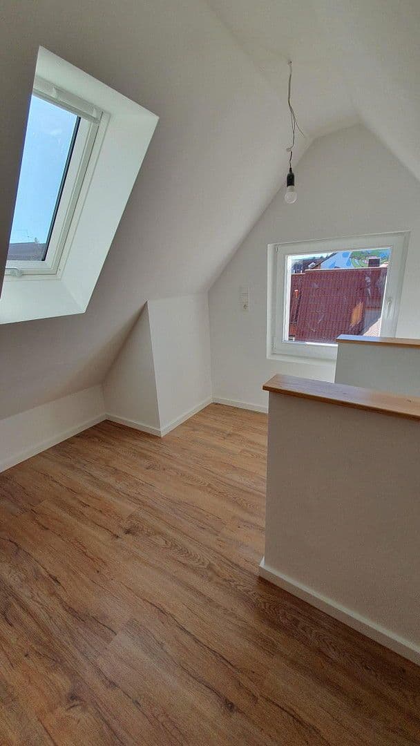 4 bedroom flat to rent, 85 m², Ditzingen, Baden-Württemberg 4 bedroom flat to rent, 85 m², Ditzingen, Baden-Württemberg