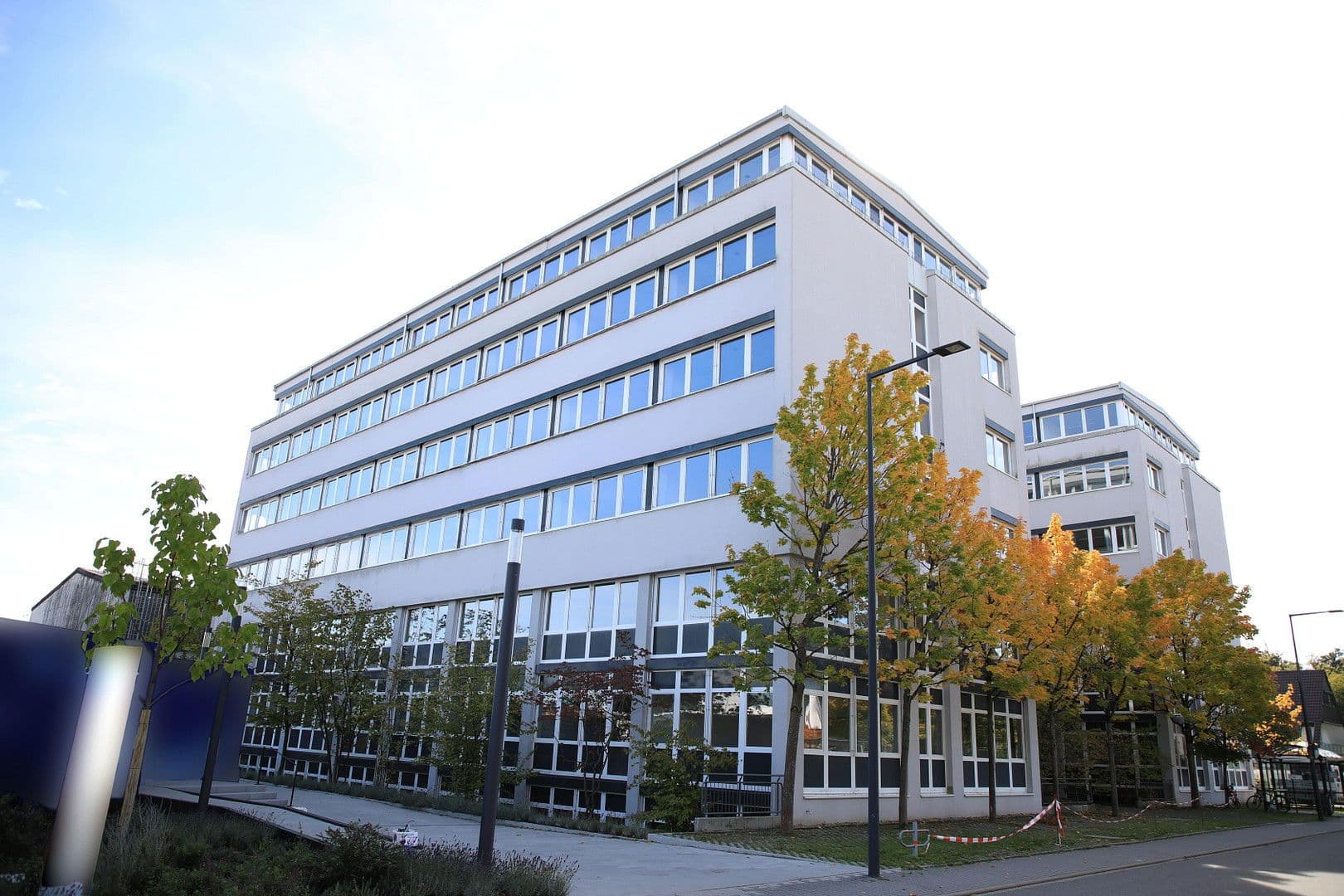 office to rent, 7,500 m², Dietmar-Hopp-Allee 23, Walldorf, Baden-Württemberg office to rent, 7,500 m², Dietmar-Hopp-Allee 23, Walldorf, Baden-Württemberg