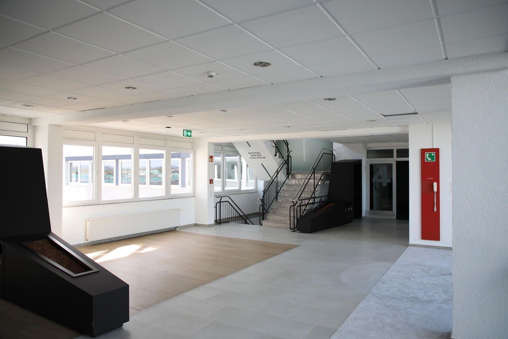 office to rent, 7,500 m², Dietmar-Hopp-Allee 23, Walldorf, Baden-Württemberg office to rent, 7,500 m², Dietmar-Hopp-Allee 23, Walldorf, Baden-Württemberg