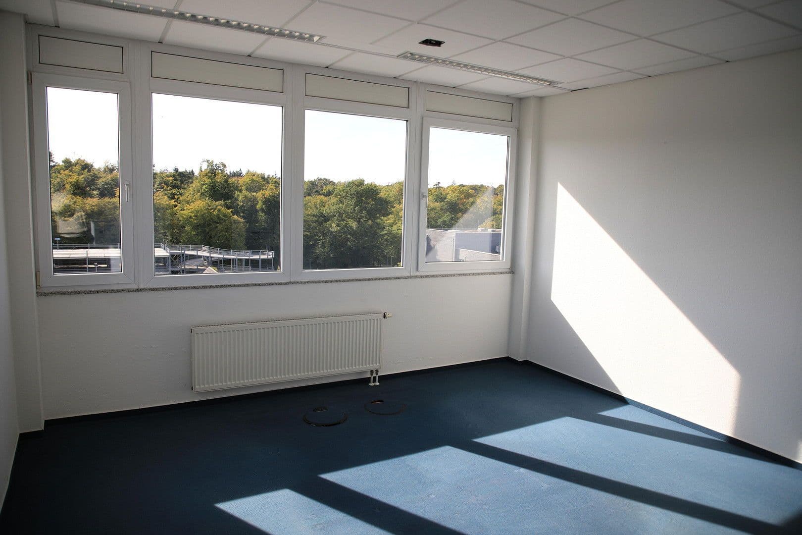 office to rent, 7,500 m², Dietmar-Hopp-Allee 23, Walldorf, Baden-Württemberg office to rent, 7,500 m², Dietmar-Hopp-Allee 23, Walldorf, Baden-Württemberg