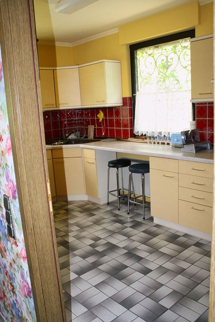 house for sale, 245 m², Niedernhausen, Hesse house for sale, 245 m², Niedernhausen, Hesse