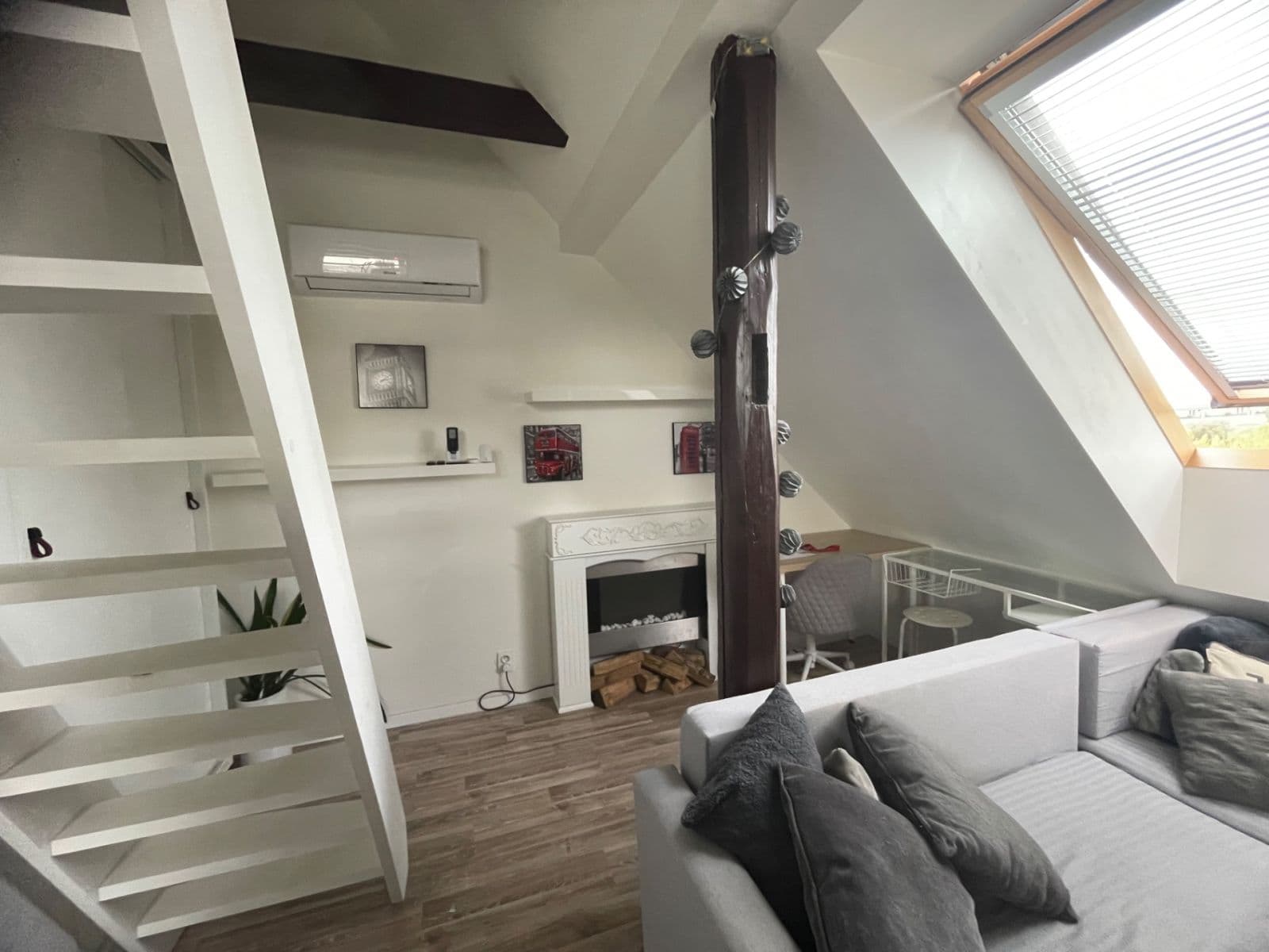 Studio flat to rent, 37 m², Zbuzanská, Prague, Prague Studio flat to rent, 37 m², Zbuzanská, Prague, Prague