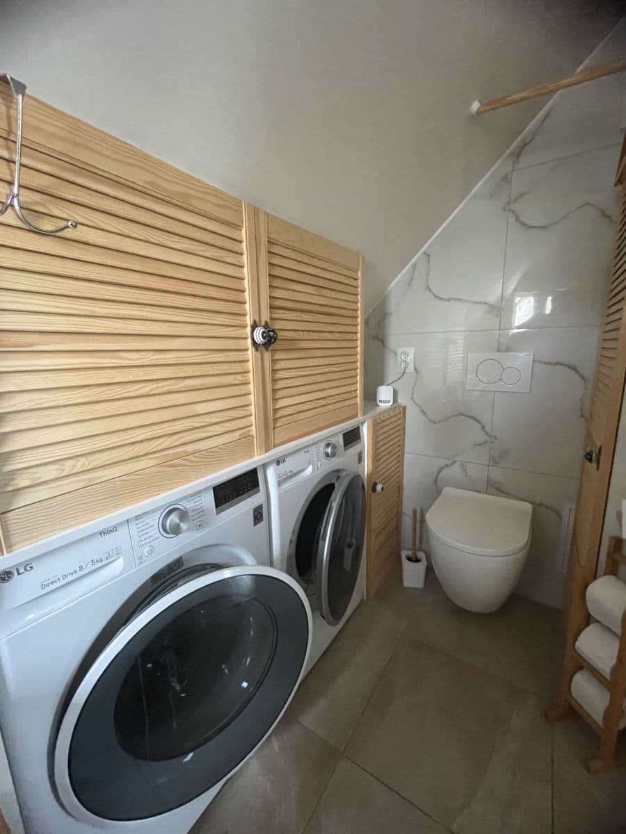 Studio flat to rent, 37 m², Zbuzanská, Prague, Prague Studio flat to rent, 37 m², Zbuzanská, Prague, Prague