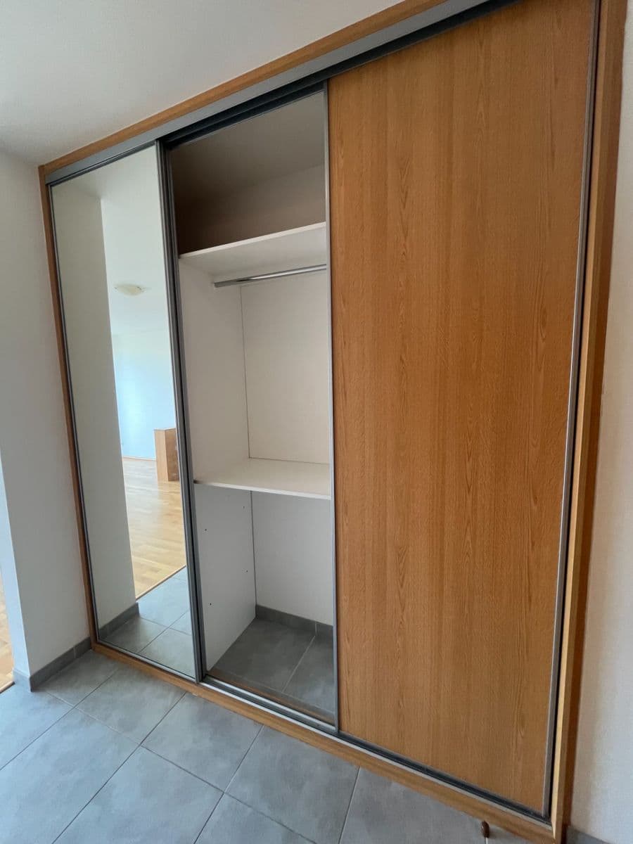 Studio flat to rent, 35 m², Rotavská, Prague, Prague Studio flat to rent, 35 m², Rotavská, Prague, Prague