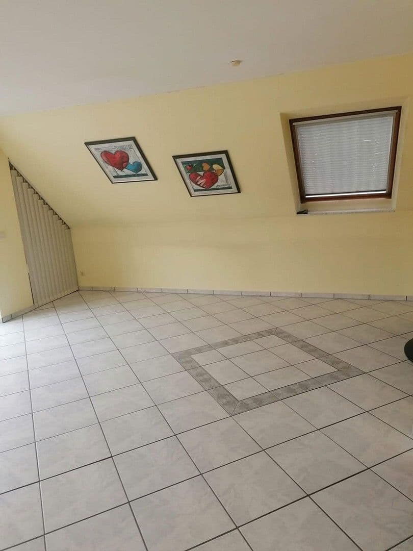 3 bedroom flat for sale, 78 m², Langenfeld (Rheinland), North Rhine-Westphalia 3 bedroom flat for sale, 78 m², Langenfeld (Rheinland), North Rhine-Westphalia